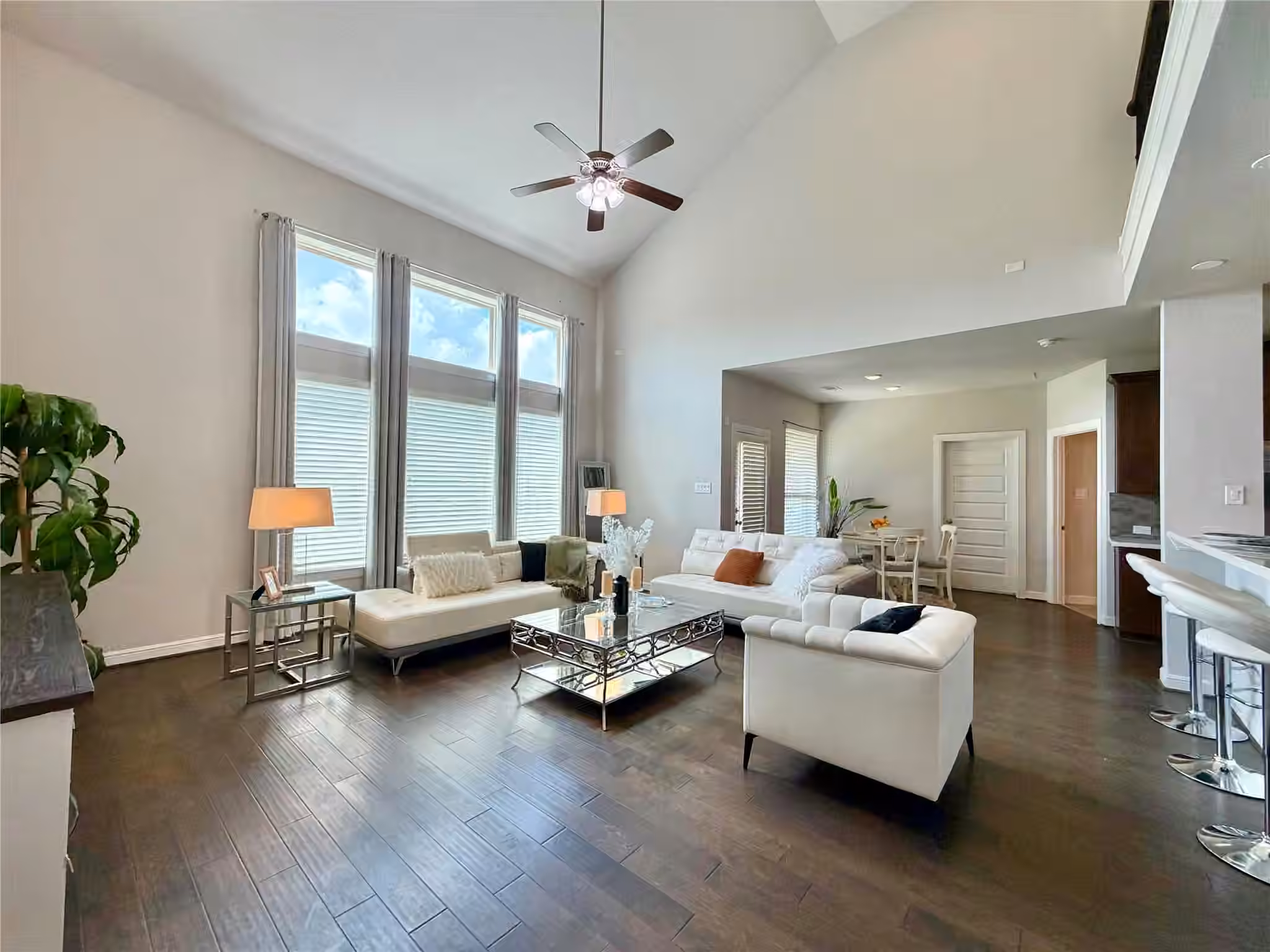 Photo 3 of 6503 Jesse Creek Lane, Sugar Land, TX