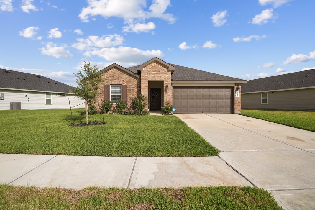 Photo 2 of 8918 Century Plant Lane, Rosharon, TX