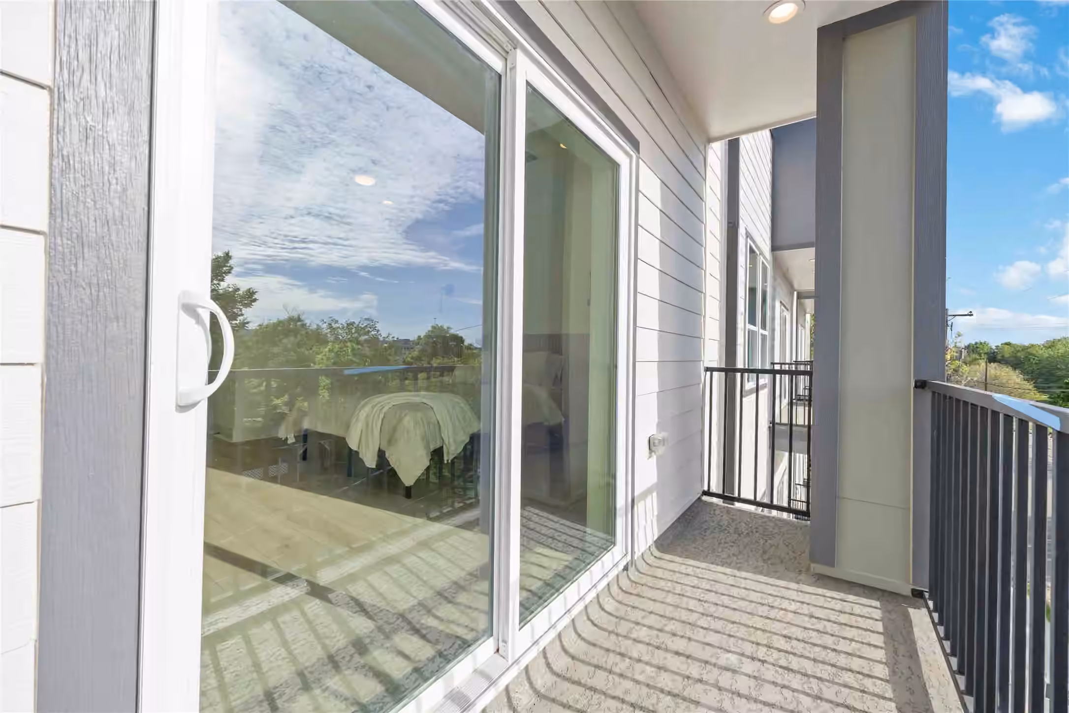 Photo 4 of 3431 Dennis Street, Houston, TX