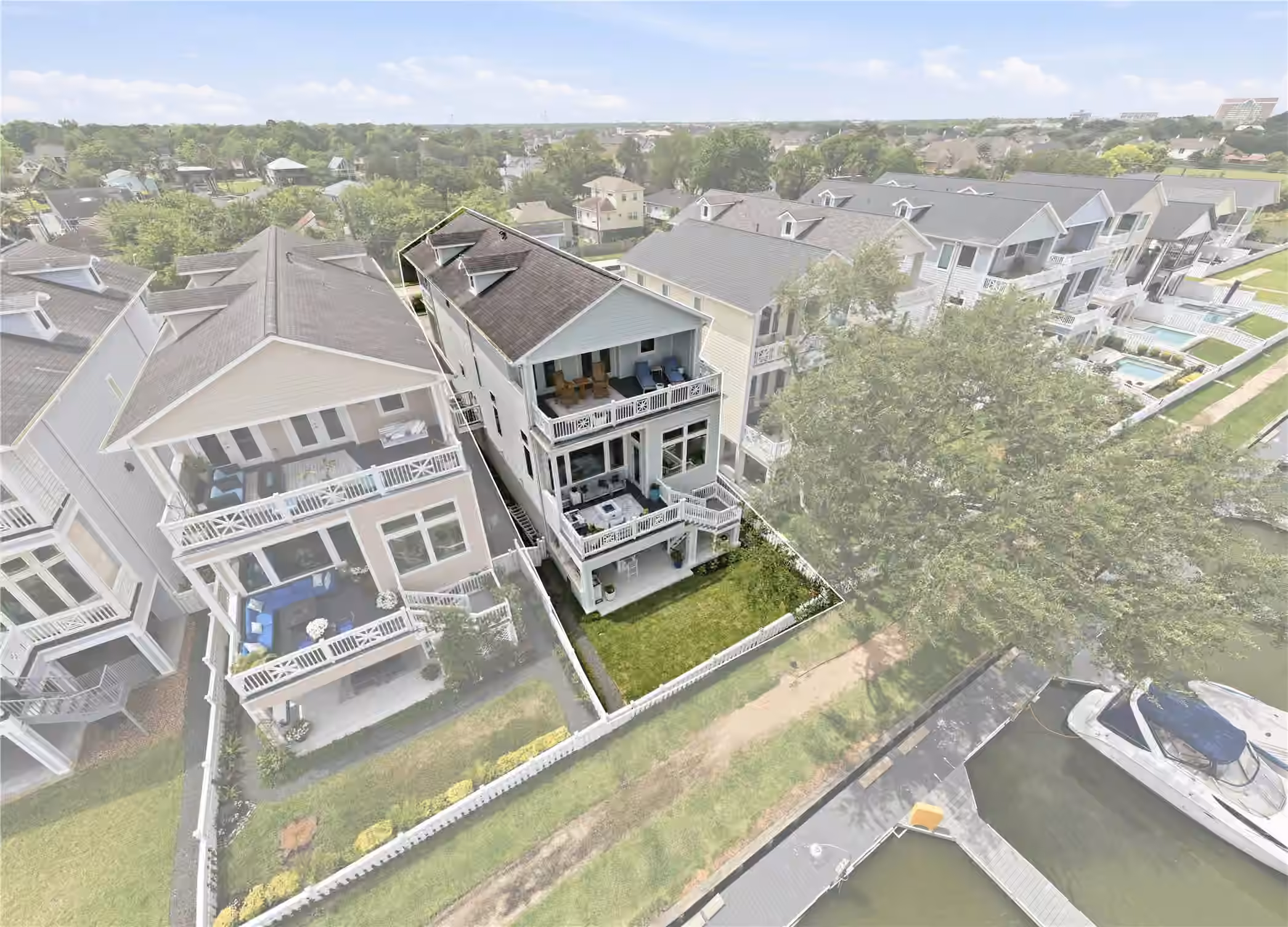 Photo 7 of 2174 Marina Way, Kemah, TX