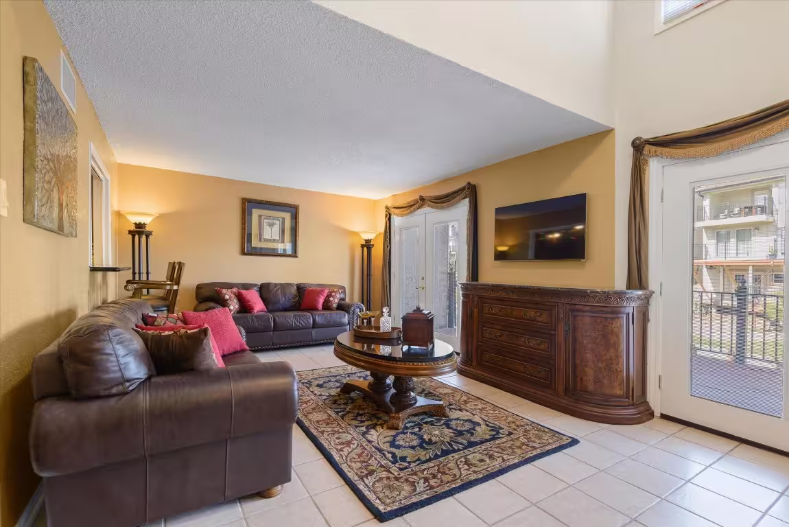 Photo 4 of 18 Antilles Lane, Nassau Bay, TX