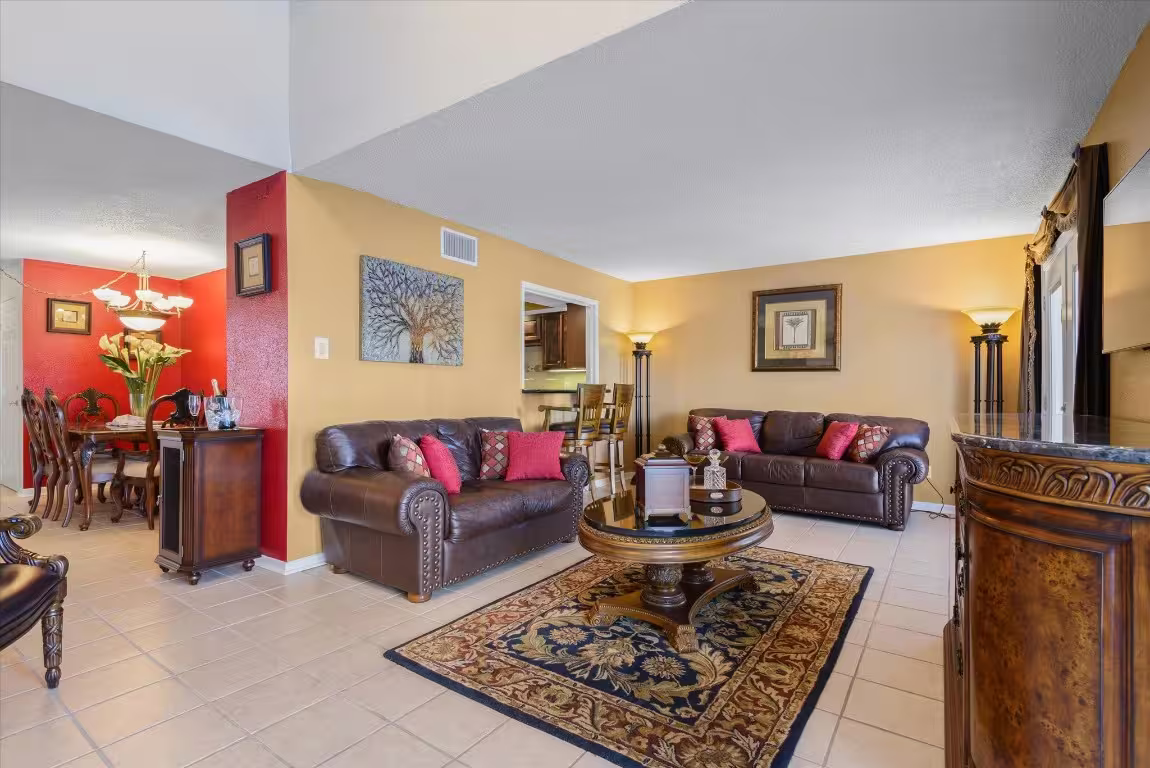 Photo 5 of 18 Antilles Lane, Nassau Bay, TX
