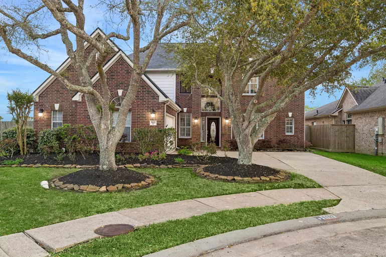 Photo 4 of 5102 Hidden Brook Ln, League City, TX