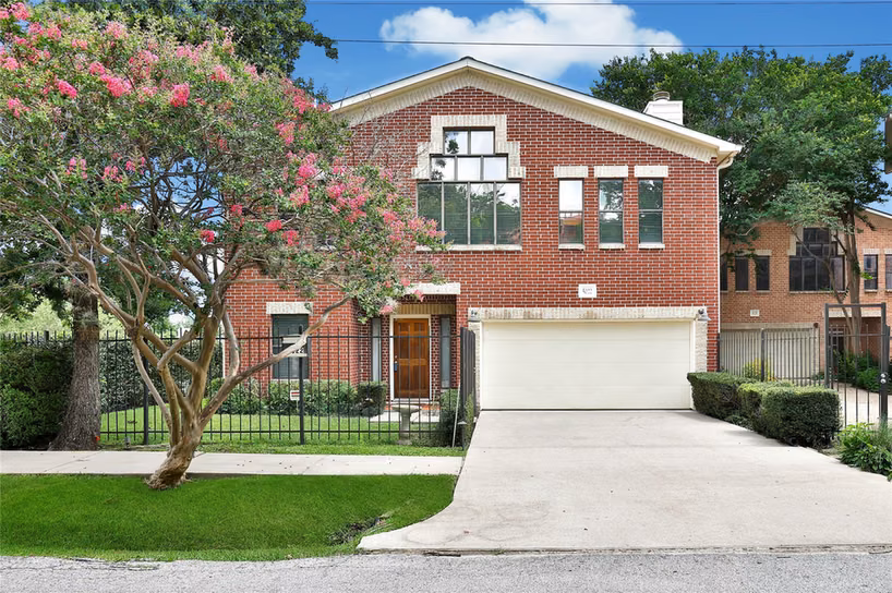 Photo 2 of 5022 Darling Street, Houston, TX