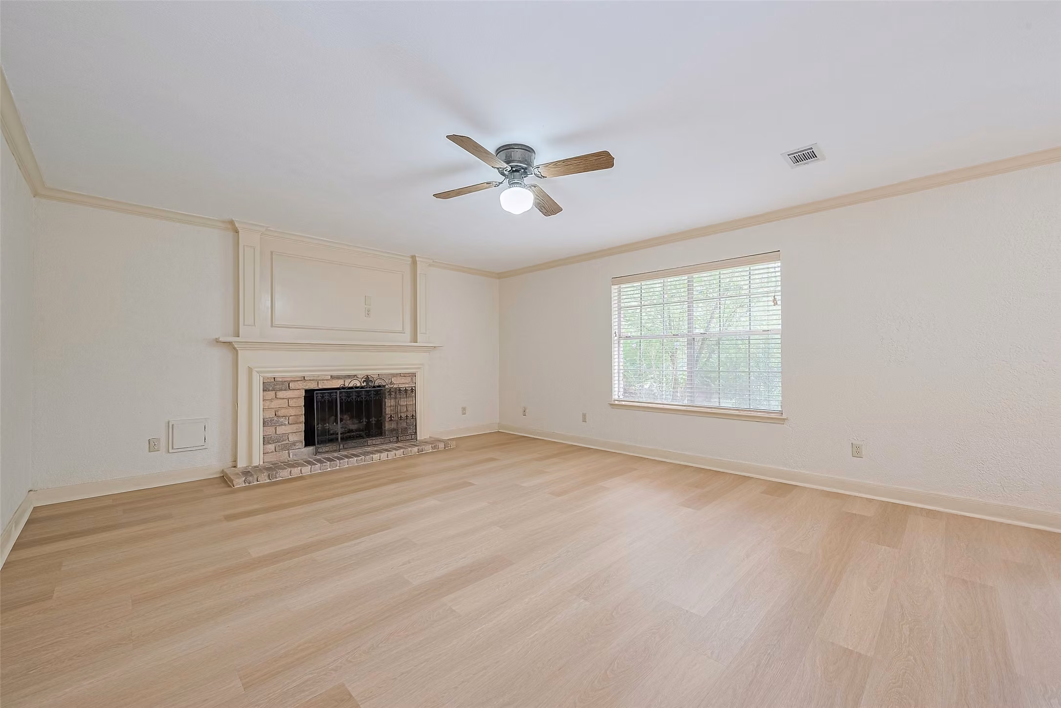 Photo 6 of 3614 Bee Bayou Lane, Sugar Land, TX