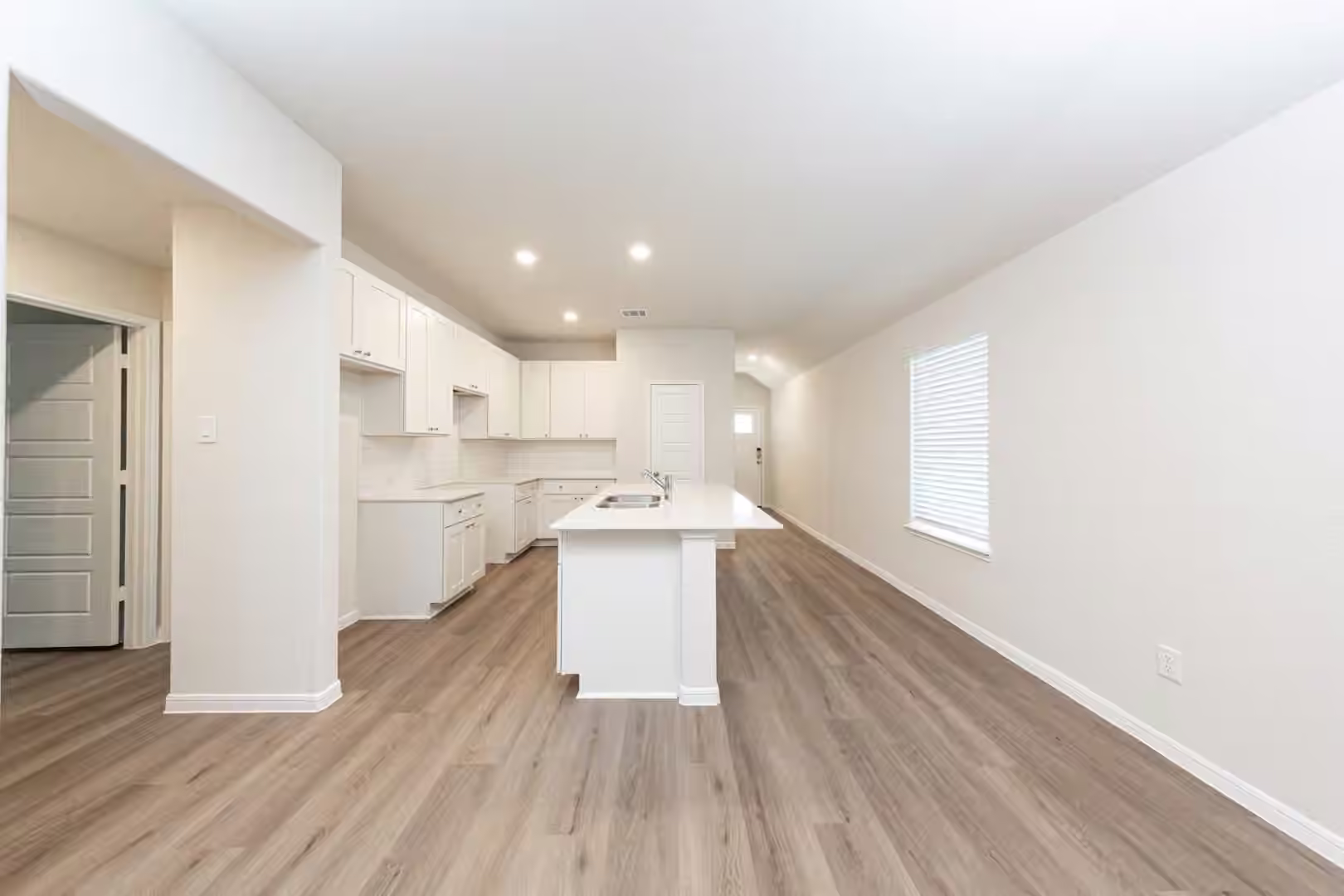 Photo 4 of 15647 Agave Valley Trail, Houston, TX