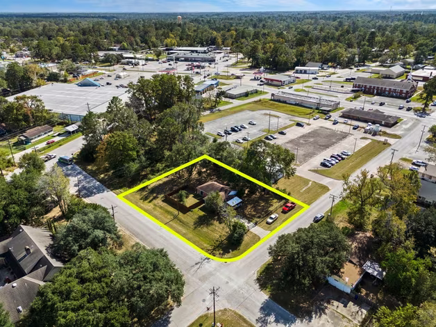 Photo 6 of 220 N William Barnett Avenue, Cleveland, TX