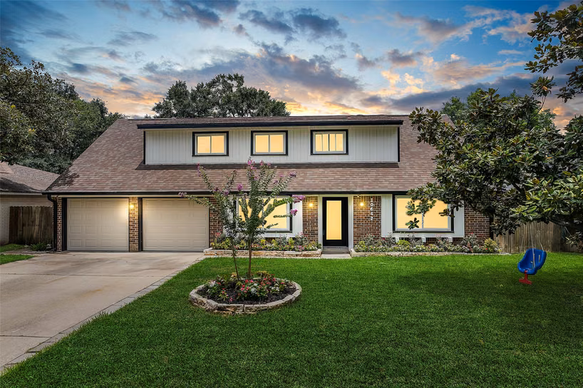 Photo of 10642 Mayfield Road, Houston, TX