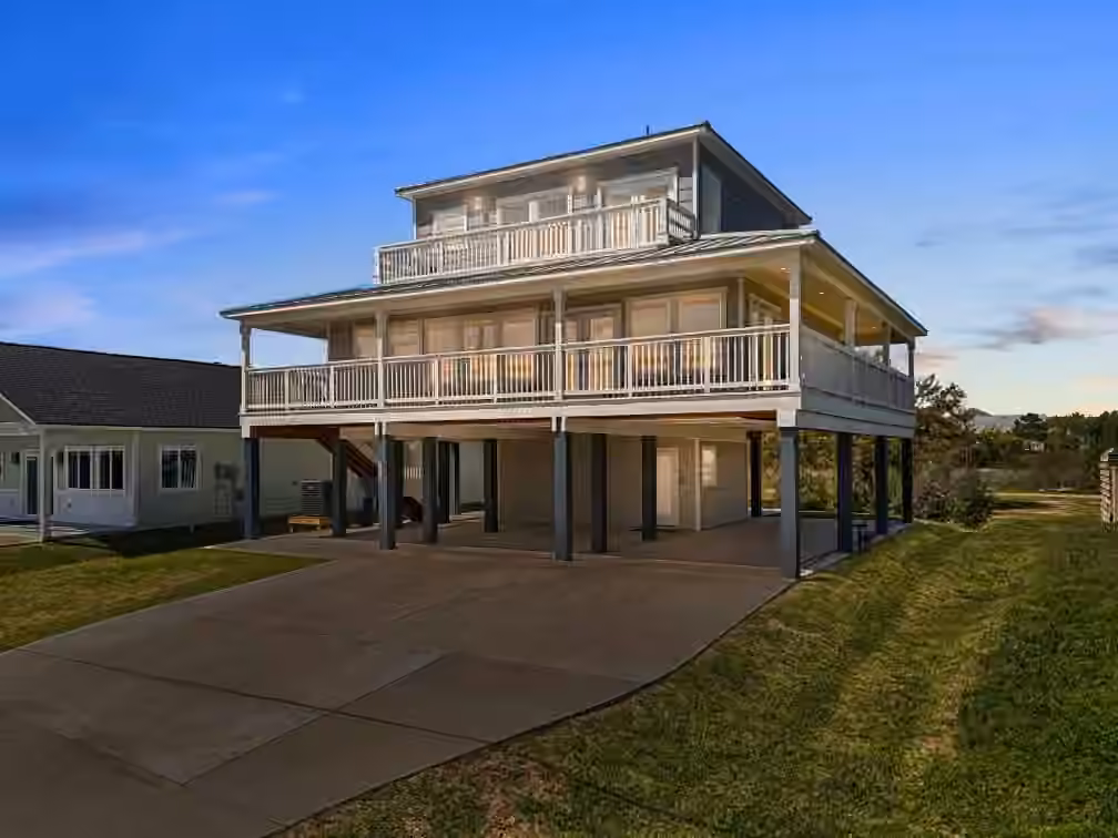 Photo 2 of 118 22nd Street, San Leon, TX