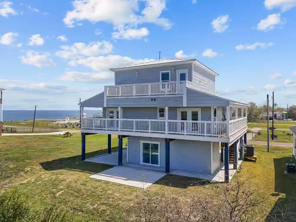 Photo 5 of 118 22nd Street, San Leon, TX