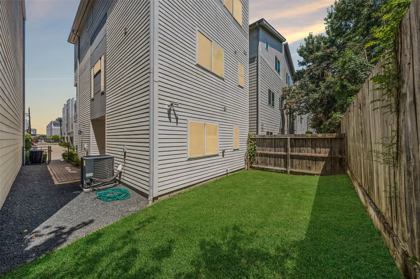 Photo 2 of 314 Eado Park Circle, Houston, TX