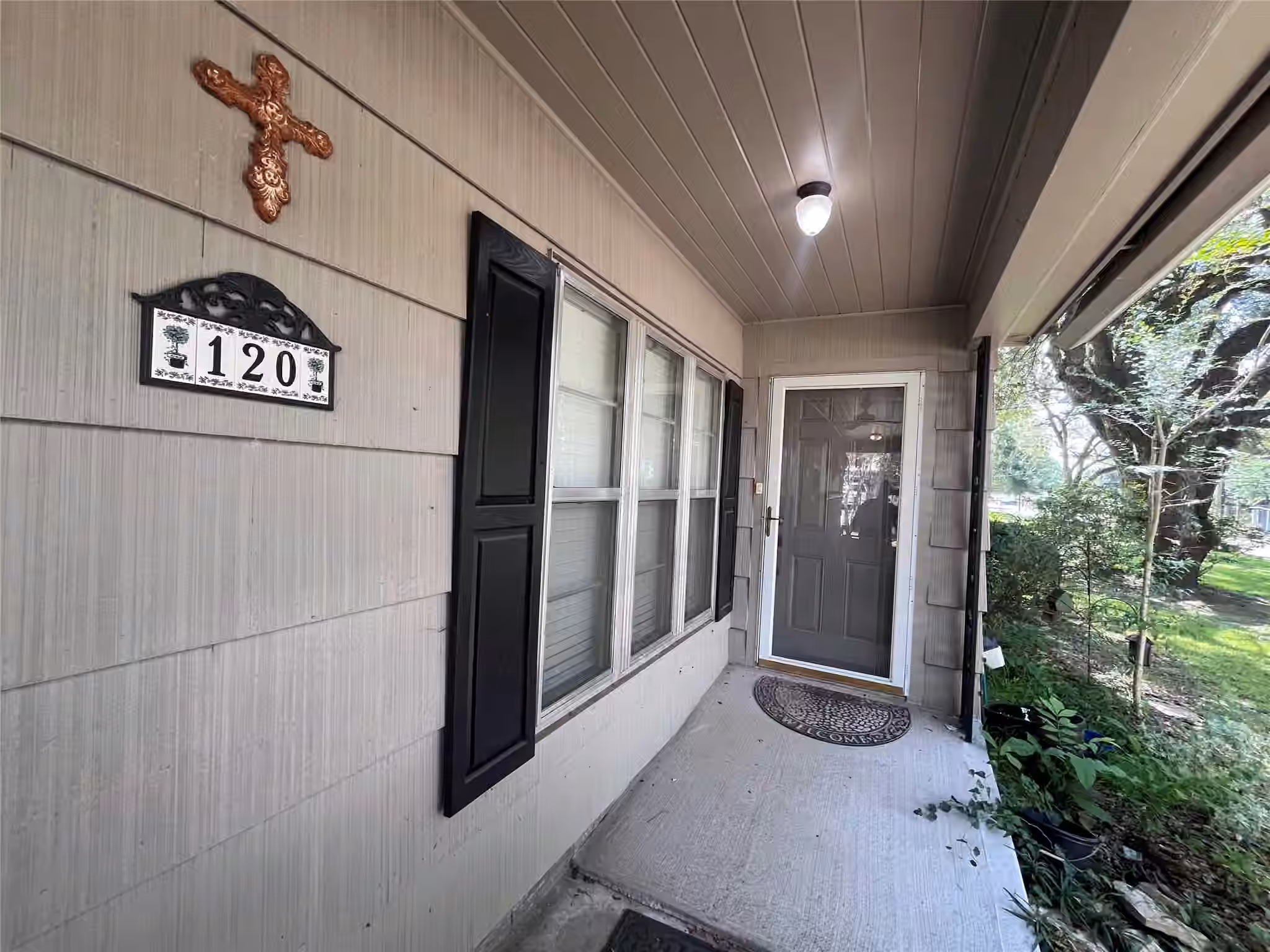 Photo 3 of 120 W Stockbridge Street, Eagle Lake, TX