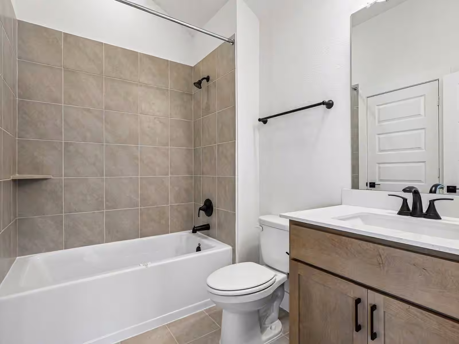 Photo 4 of 5507 Knight Court, Rosenberg, TX