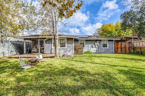 Photo 2 of 3704 Malone Drive, Pasadena, TX