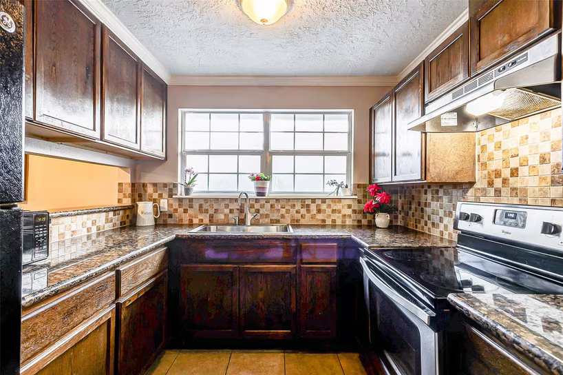 Photo 6 of 3704 Malone Drive, Pasadena, TX