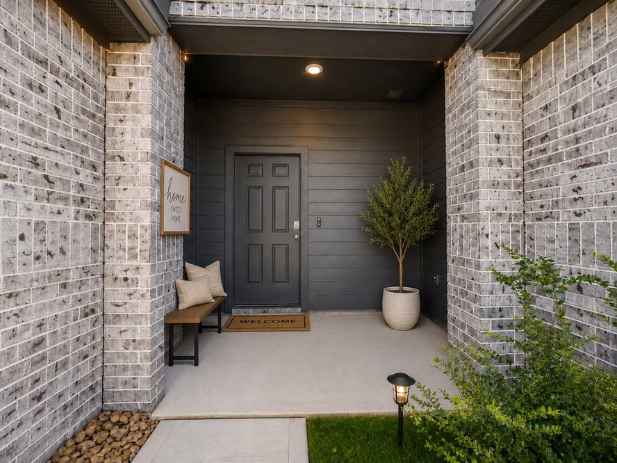 Photo 5 of 11936 Summer Oak Trail, Willis, TX