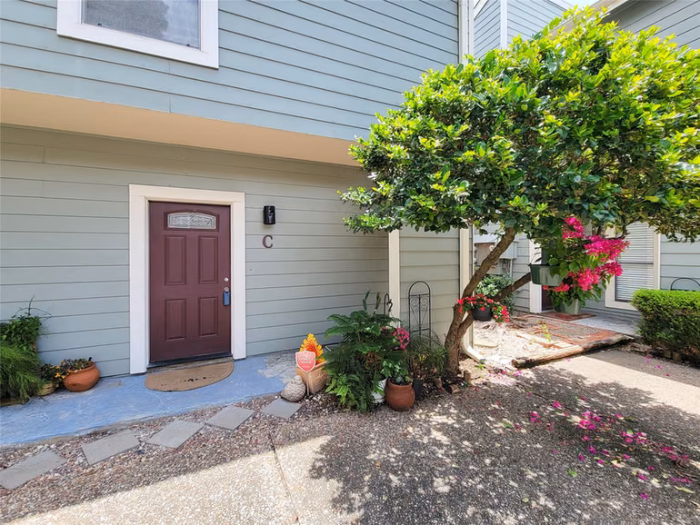 Photo 2 of 4225 Purdue Street C, Houston, TX