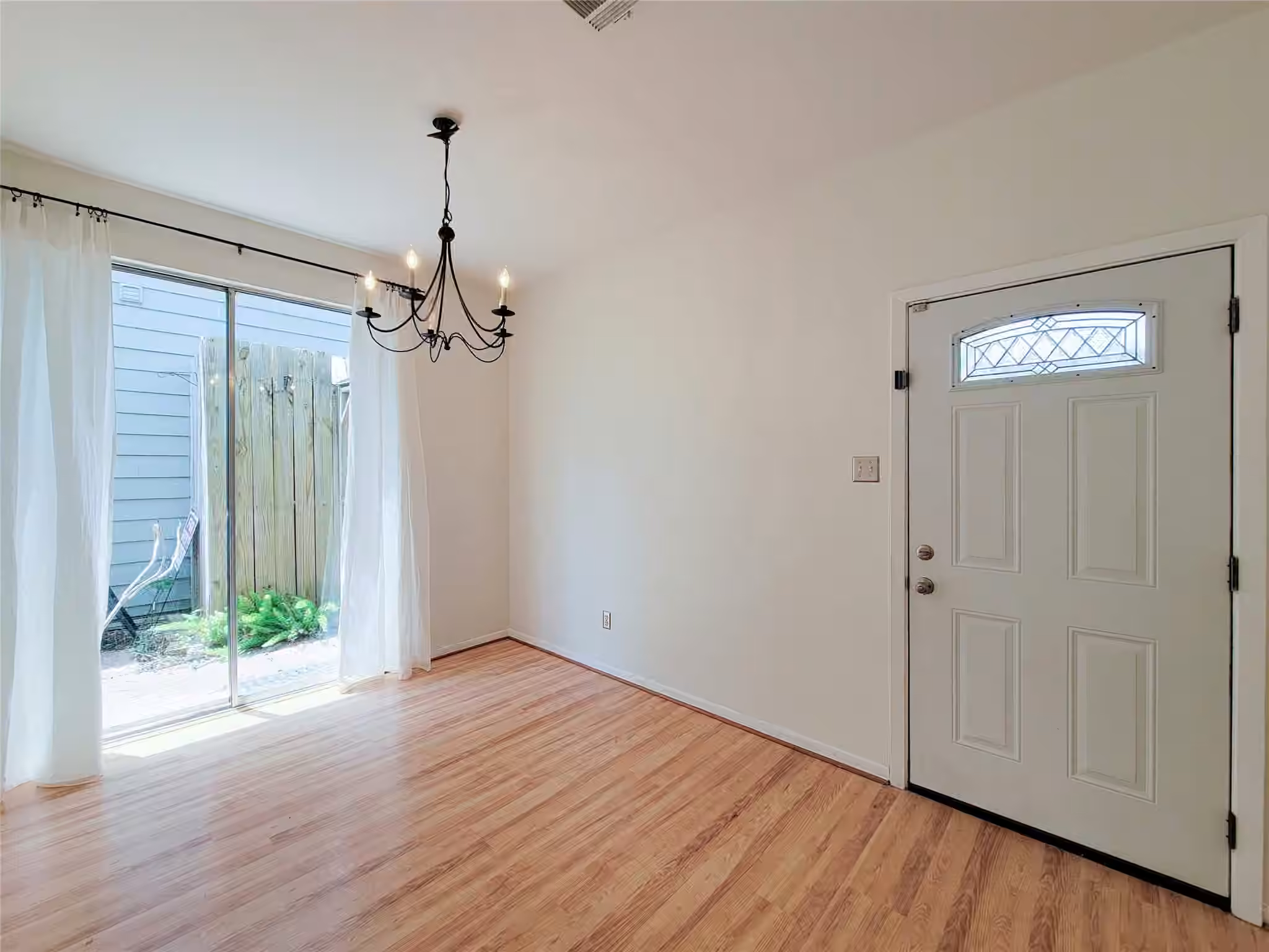Photo 3 of 4225 Purdue Street C, Houston, TX