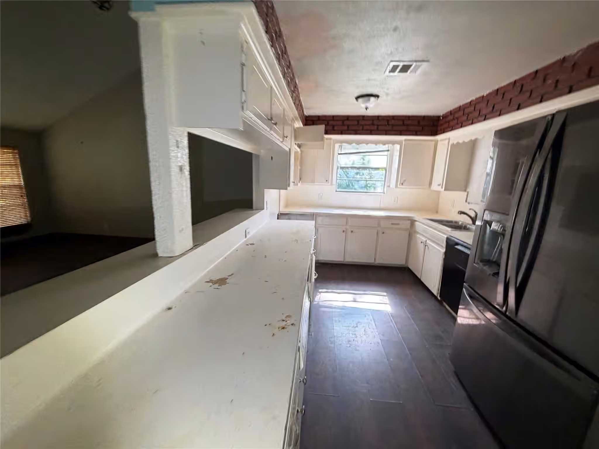 Photo 4 of 8939 Intervale Street, Houston, TX