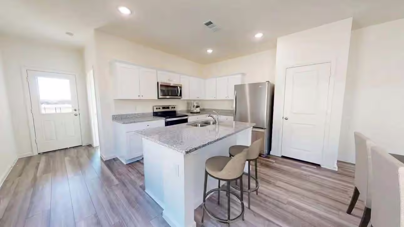 Photo 4 of 10318 Magnol Wood Drive, Houston, TX