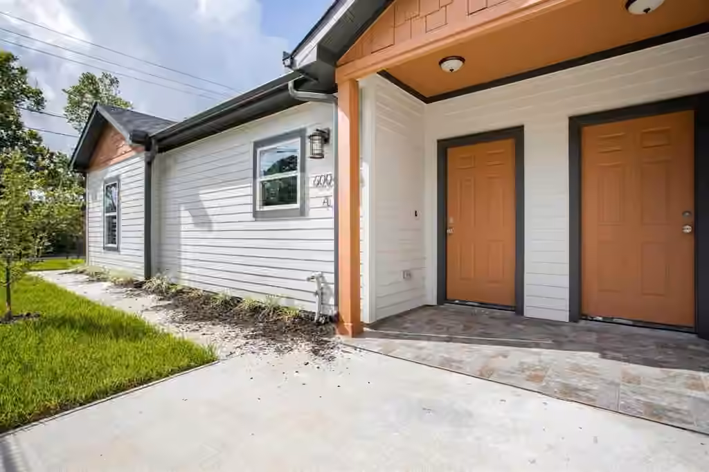 Photo 2 of 6004 England Street A and B, Houston, TX