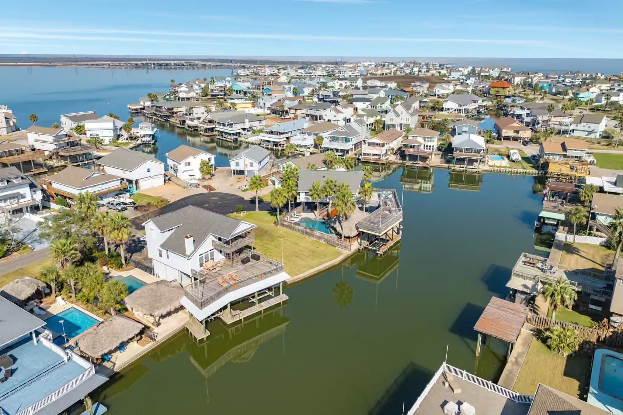 Photo 7 of 1319 Coral Way, Tiki Island, TX