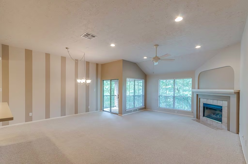 Photo 6 of 8051 Bay Branch Drive 333, The Woodlands, TX
