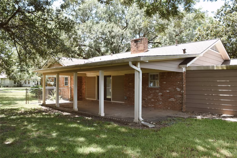 Photo 4 of 506 Olive, Wharton, TX