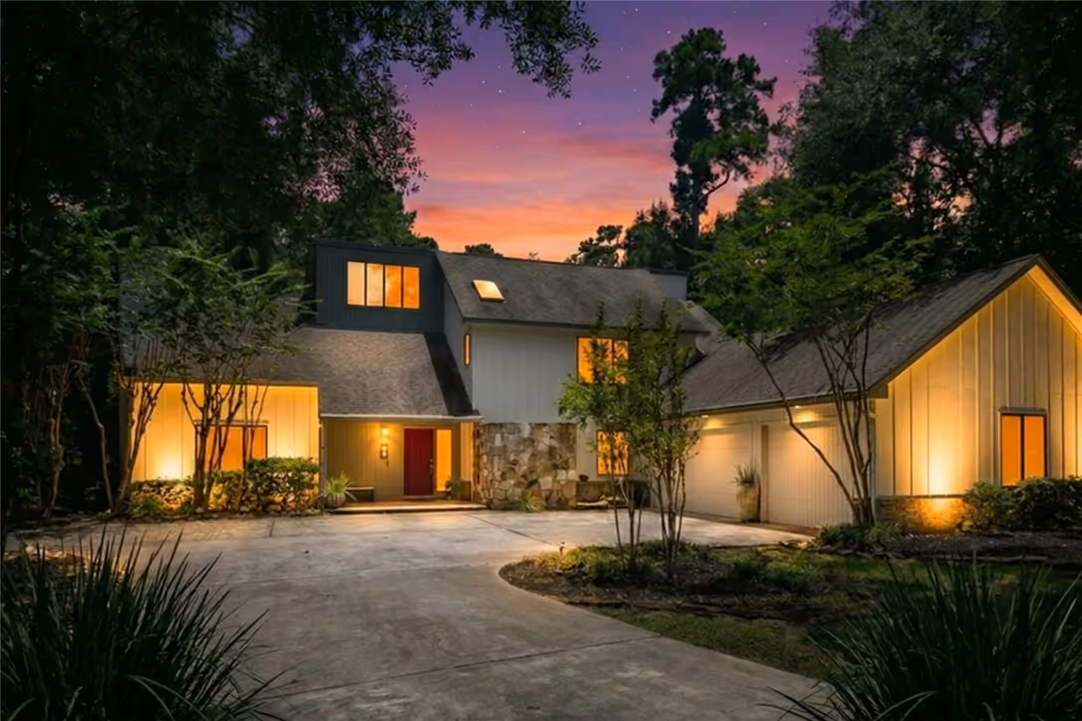 Photo of 42 Skyflower Drive, The Woodlands, TX 77381