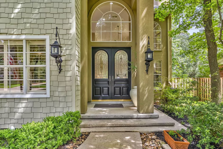 Photo 2 of 66 Candle Pine Place, The Woodlands, TX