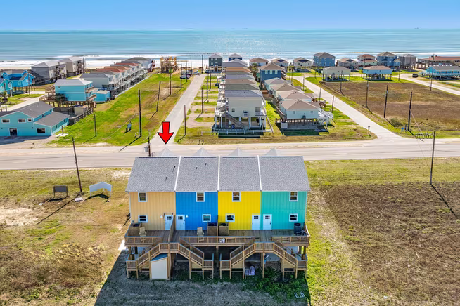 Photo of 919 Blue Water Hwy, Surfside Beach, TX