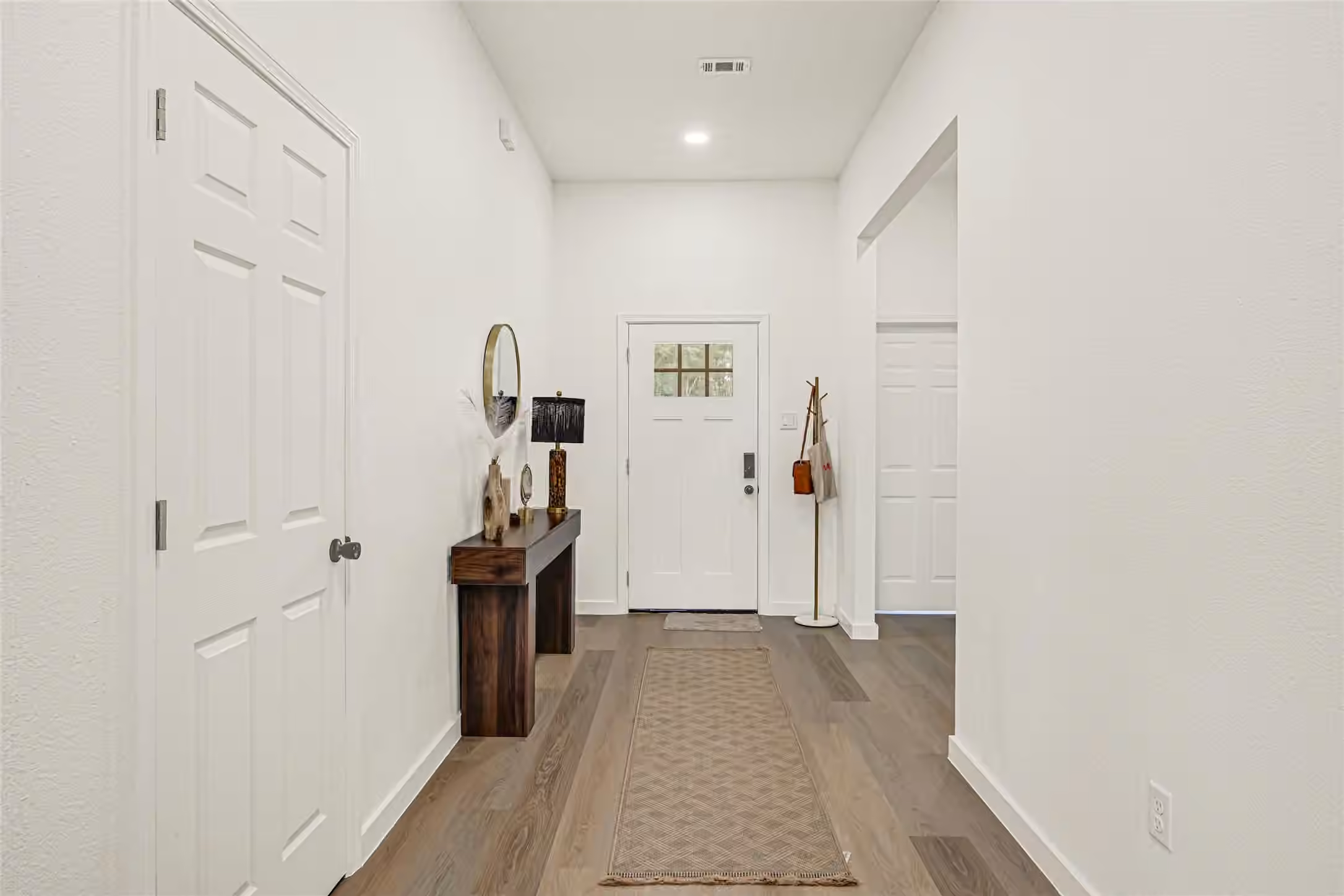 Photo 4 of 16273 Jeet St, Conroe, TX
