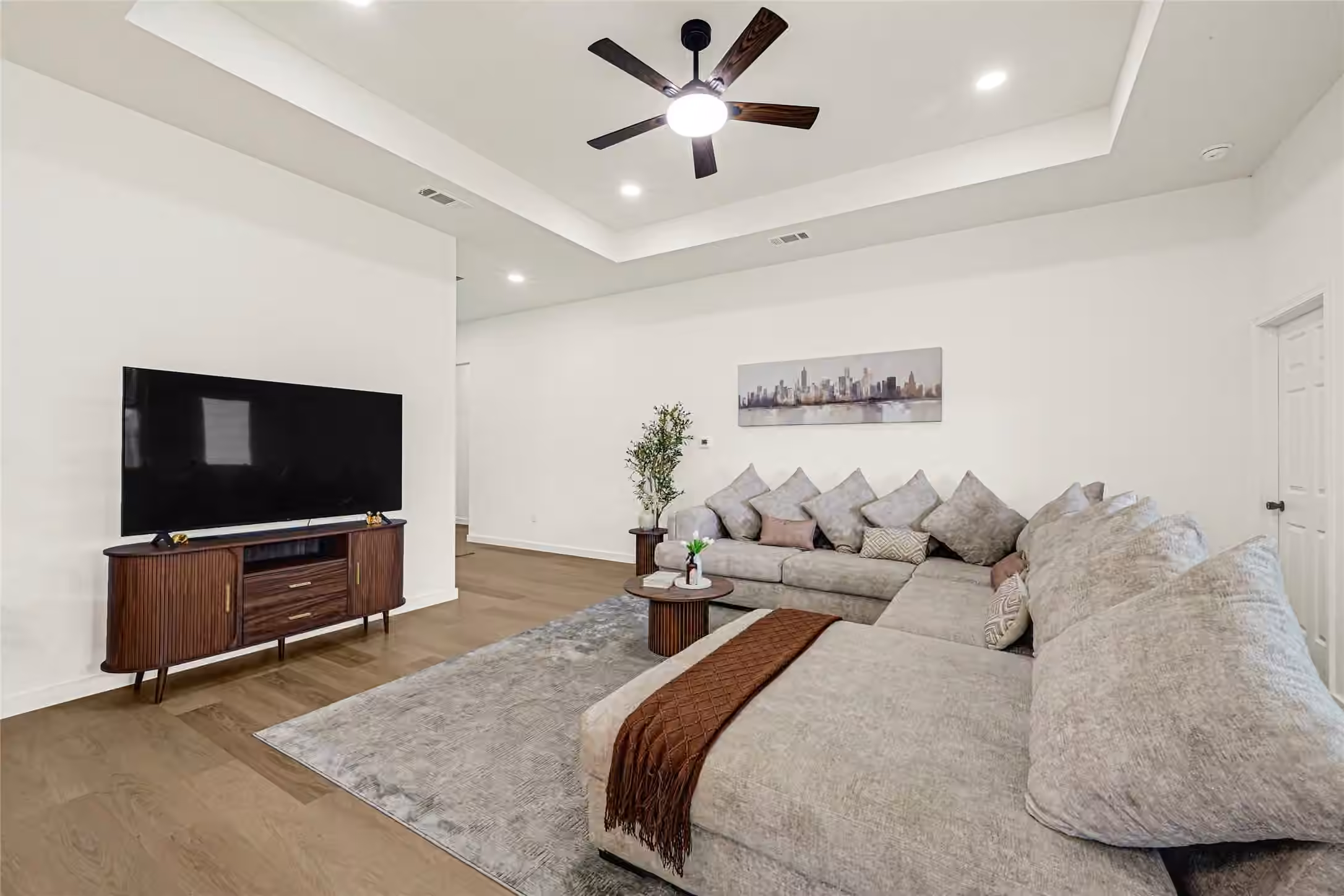 Photo 5 of 16273 Jeet St, Conroe, TX