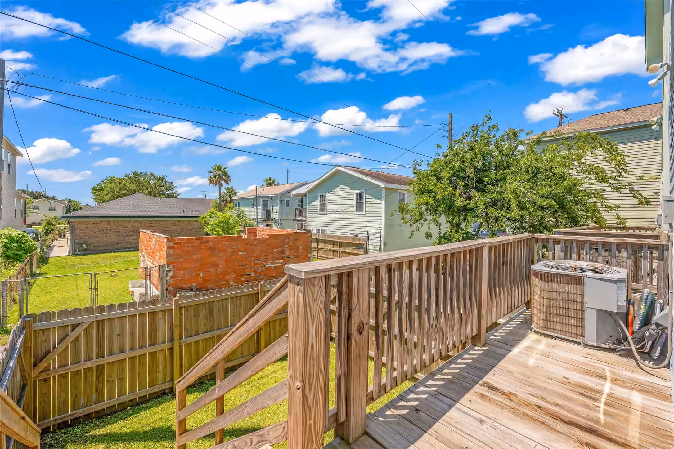 Photo 5 of 5419 Avenue N 1/2, Galveston, TX