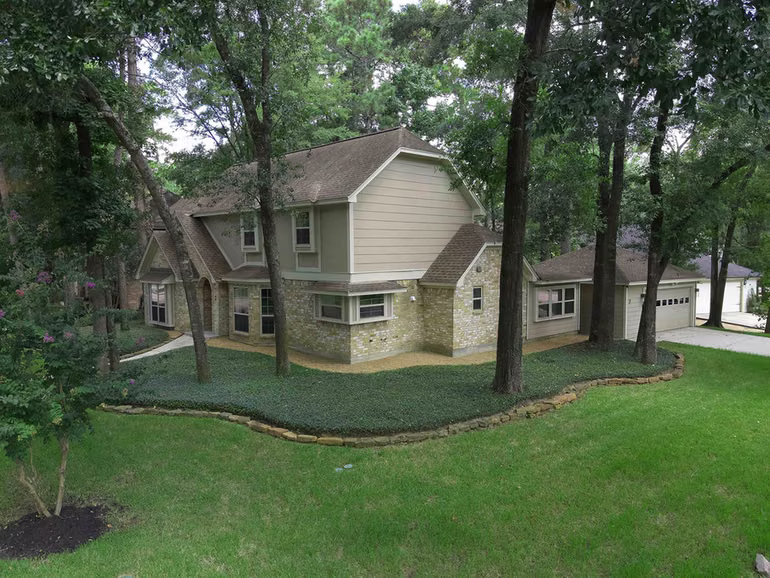 Photo 5 of 2 Rolling Mill Lane, The Woodlands, TX