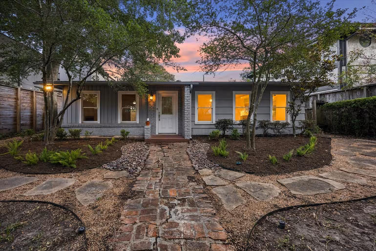 Photo of 1931 Bissonnet Street, Houston, TX