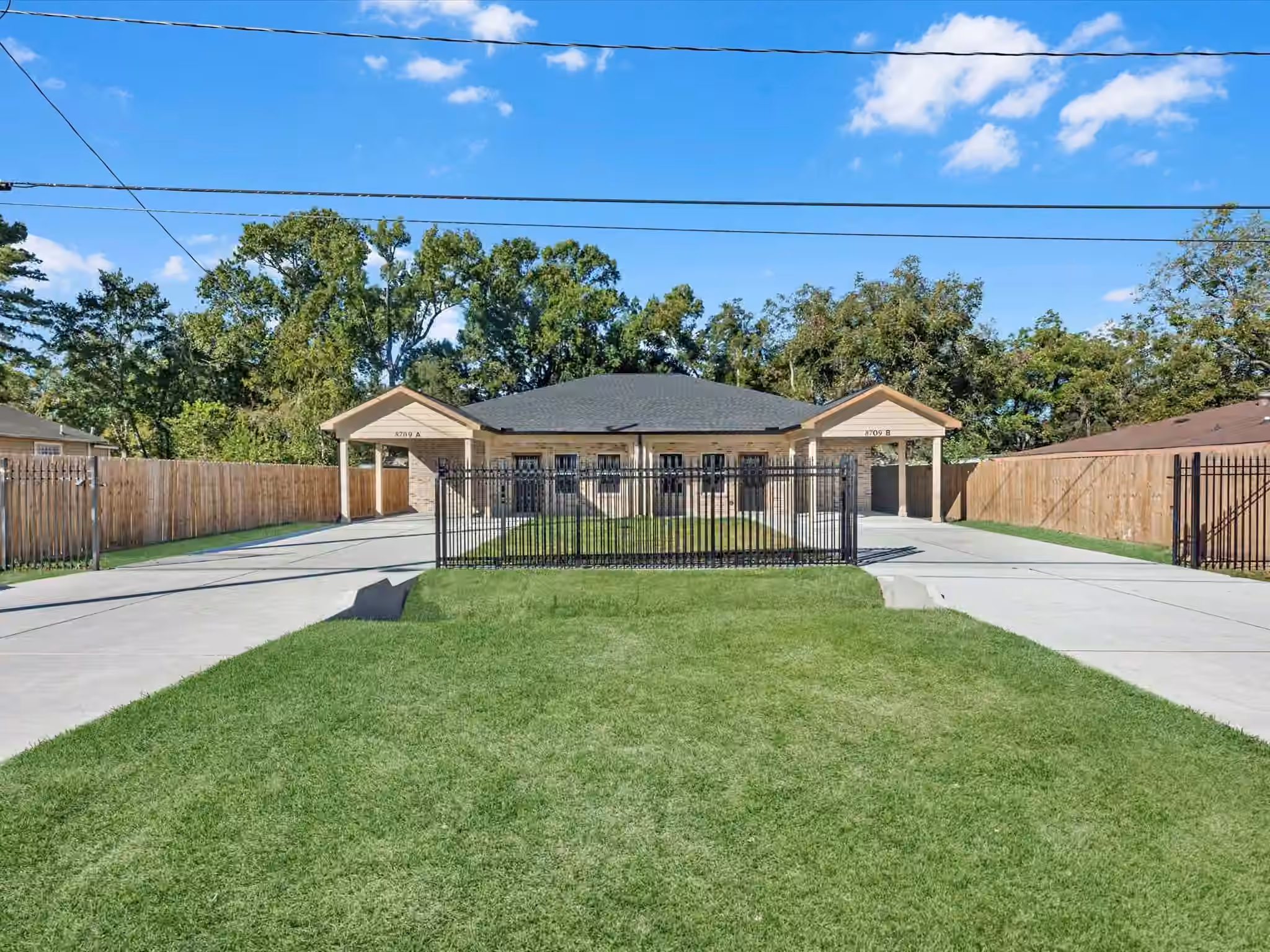 Photo 2 of 8709 Wheatley Street, Houston, TX