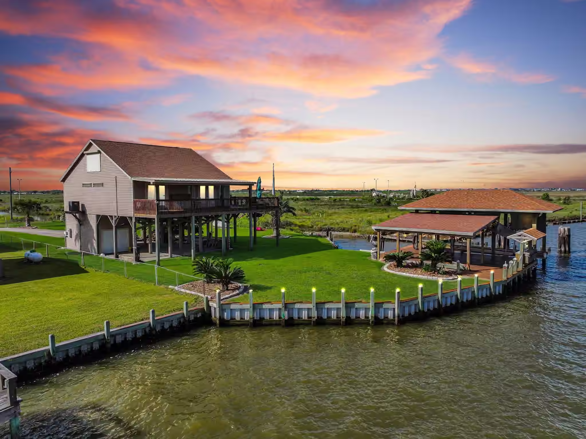 Photo of 1301 N Monkhouse Drive, Crystal Beach, TX 77650