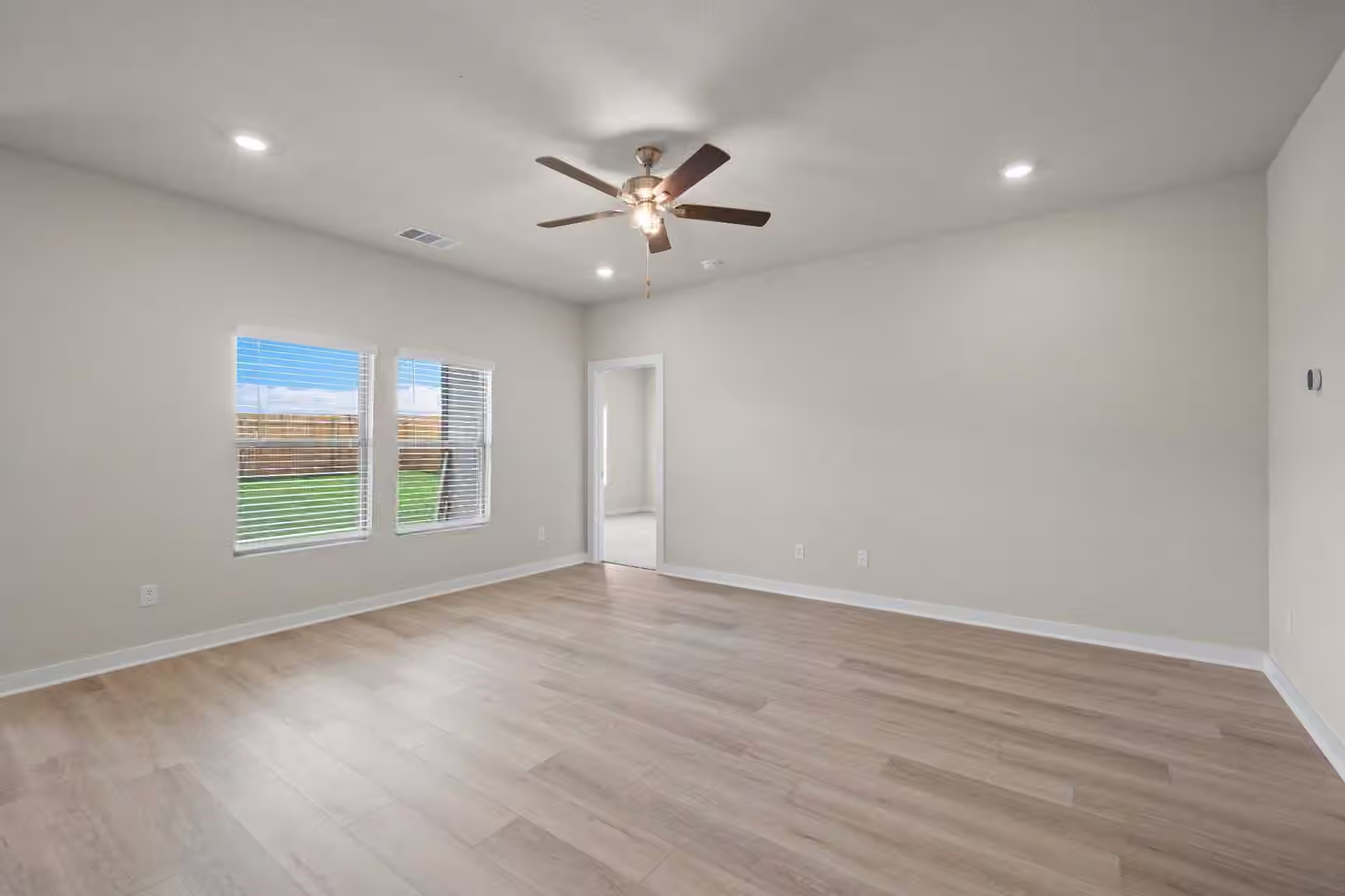 Photo 5 of 2626 Lake Bryan Drive, Dayton, TX