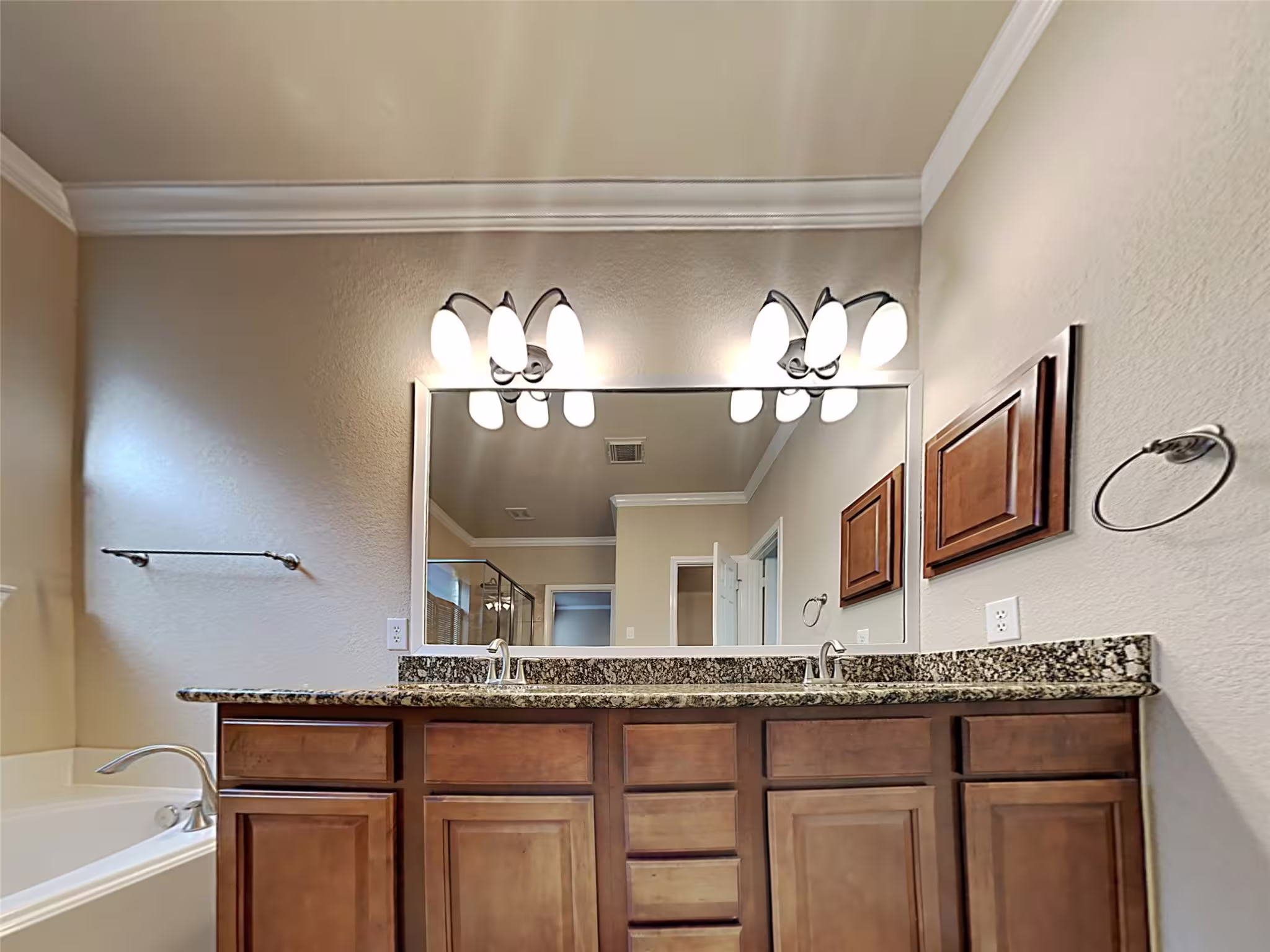Photo 6 of 15 Fillgrove Place, The Woodlands, TX