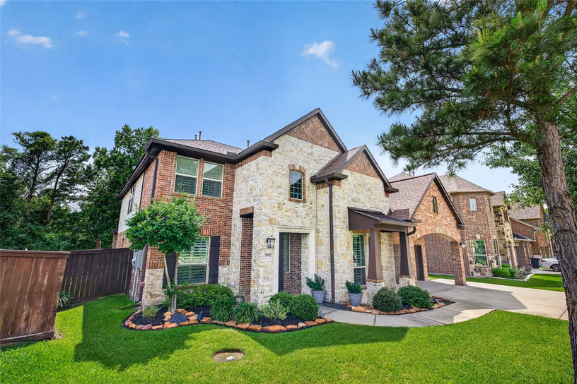Photo 4 of 7907 Augusta Creek Court, Spring, TX