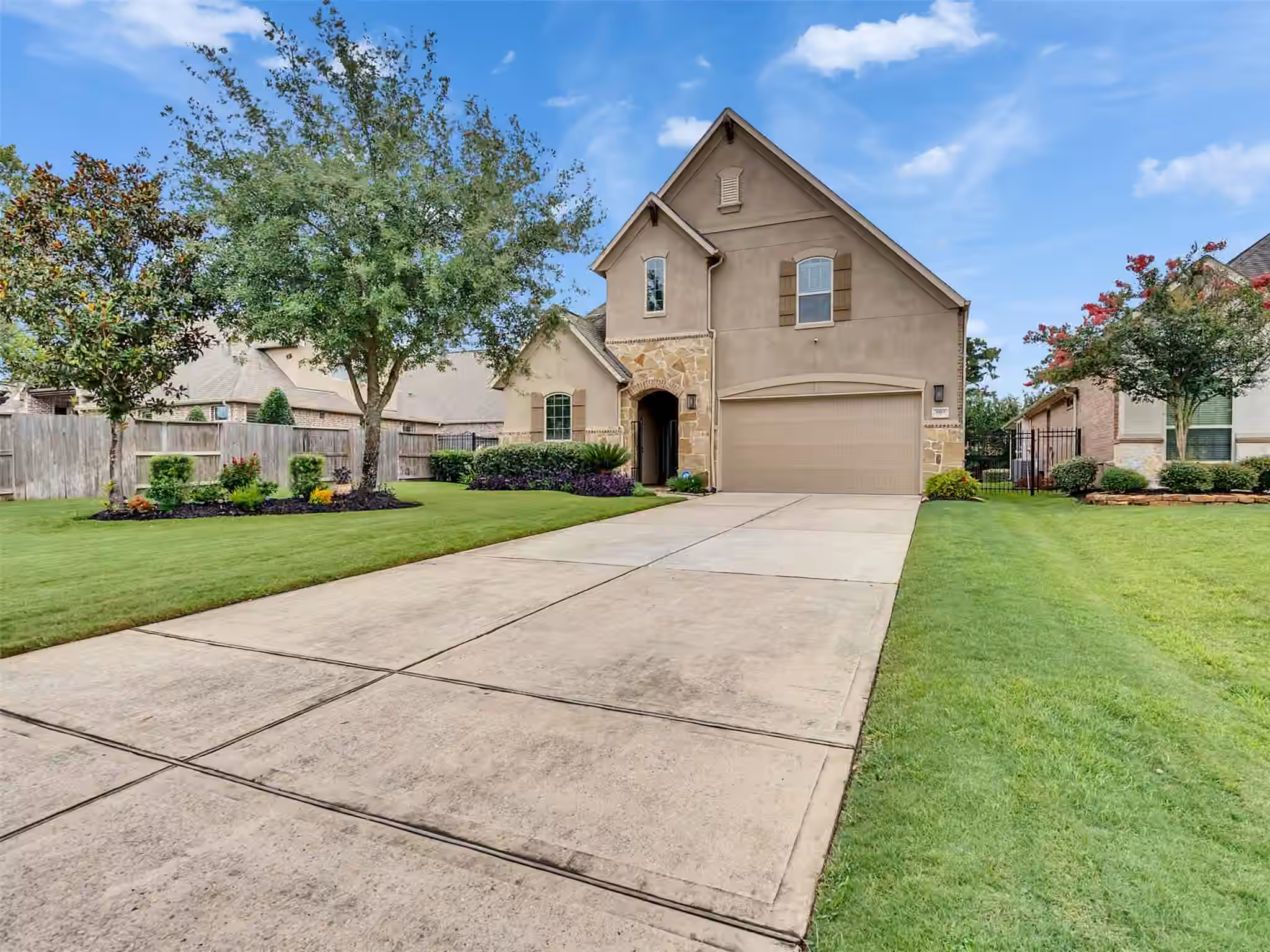 Photo of 8911 Leaning Hollow Lane, Spring, TX 77379