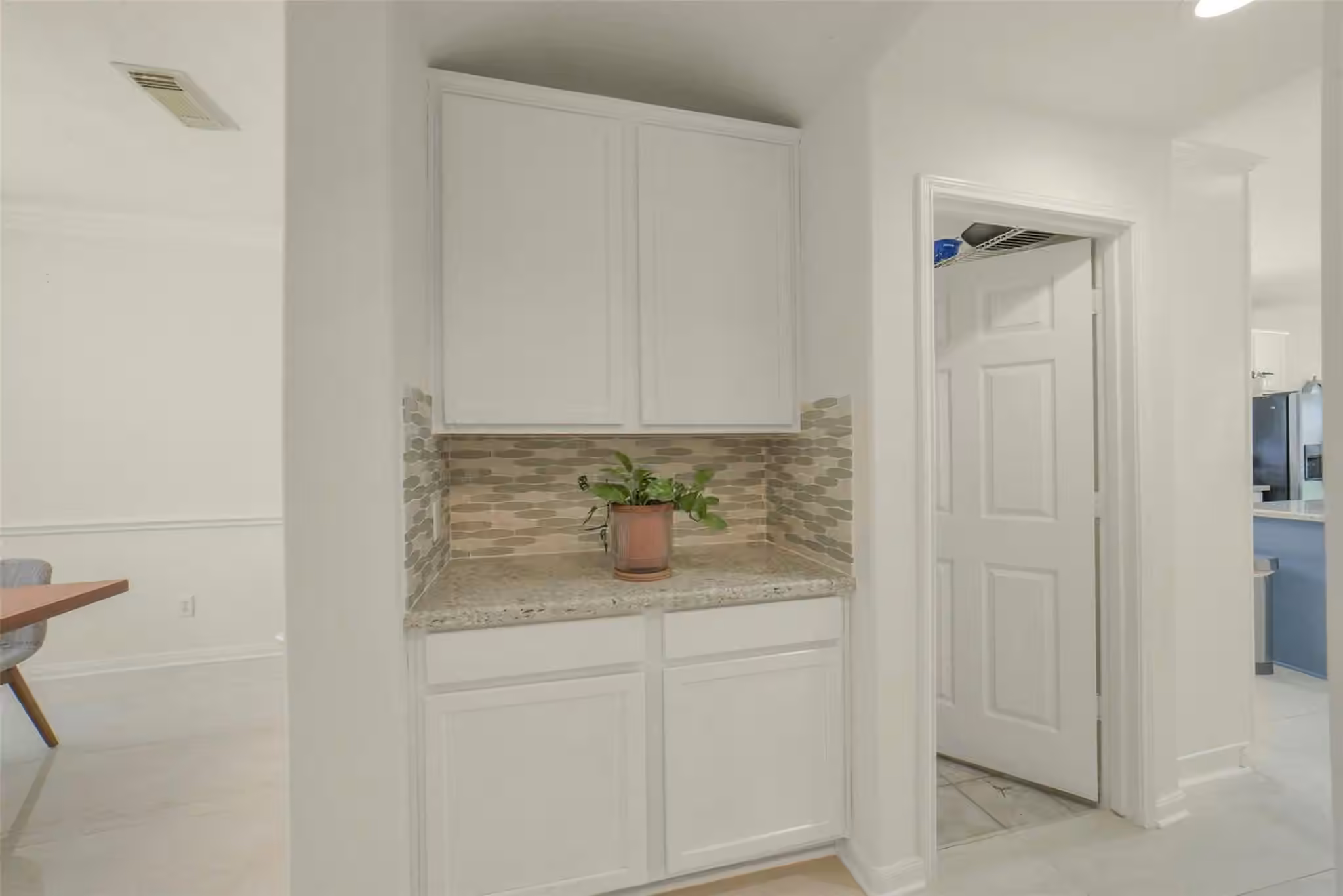 Photo 7 of 17319 Deep Prairie Drive, Houston, TX