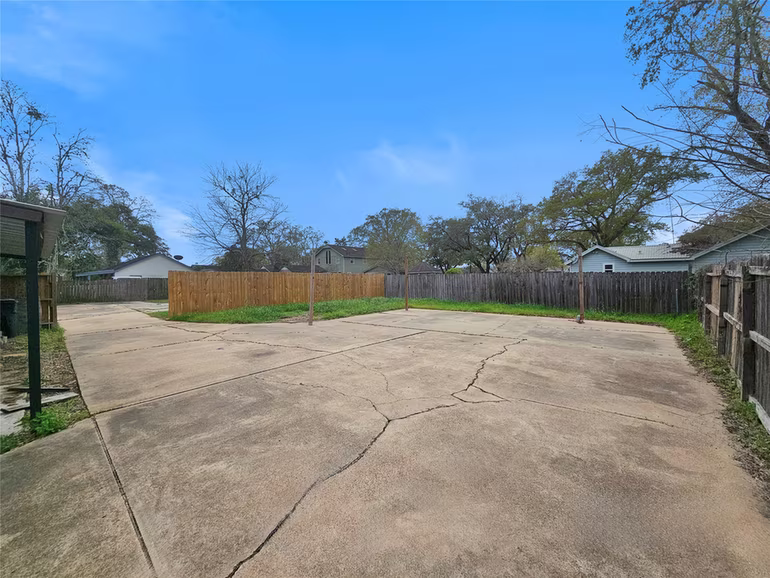 Photo 2 of 1023 Meyer Street, Sealy, TX