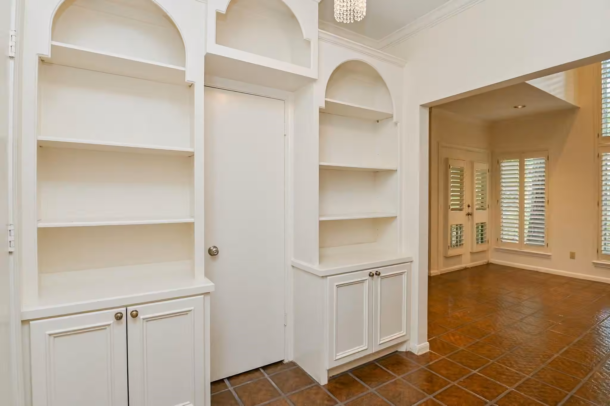 Photo 7 of 294 Sugarberry Circle, Houston, TX