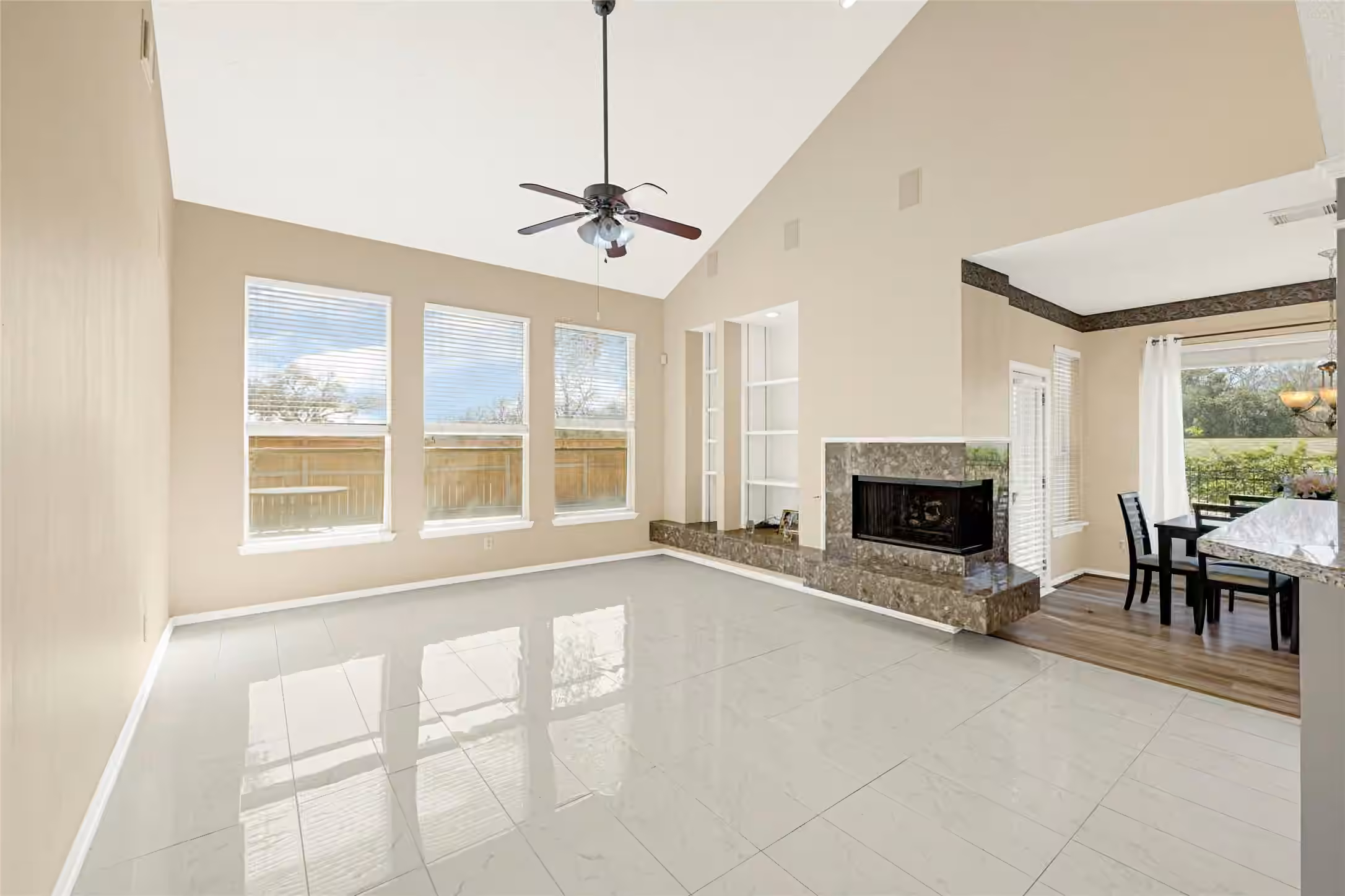 Photo 6 of 4902 Bellmead Drive, Missouri City, TX