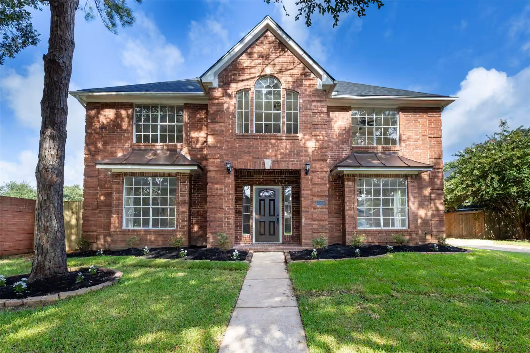 Photo of 3230 Serene Oak Drive, Sugar Land, TX 77478