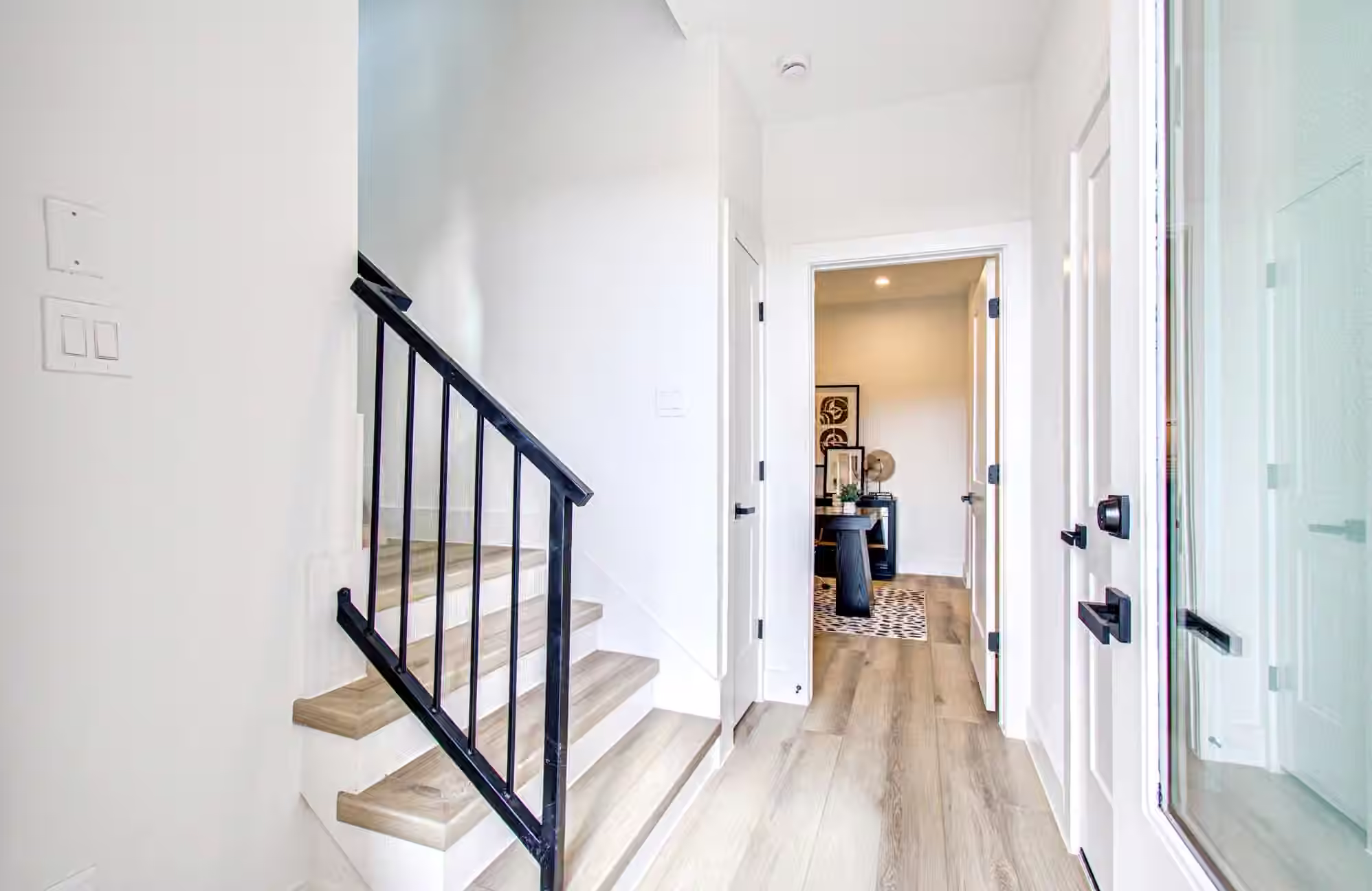 Photo 3 of 737 W 21st Street B, Houston, TX