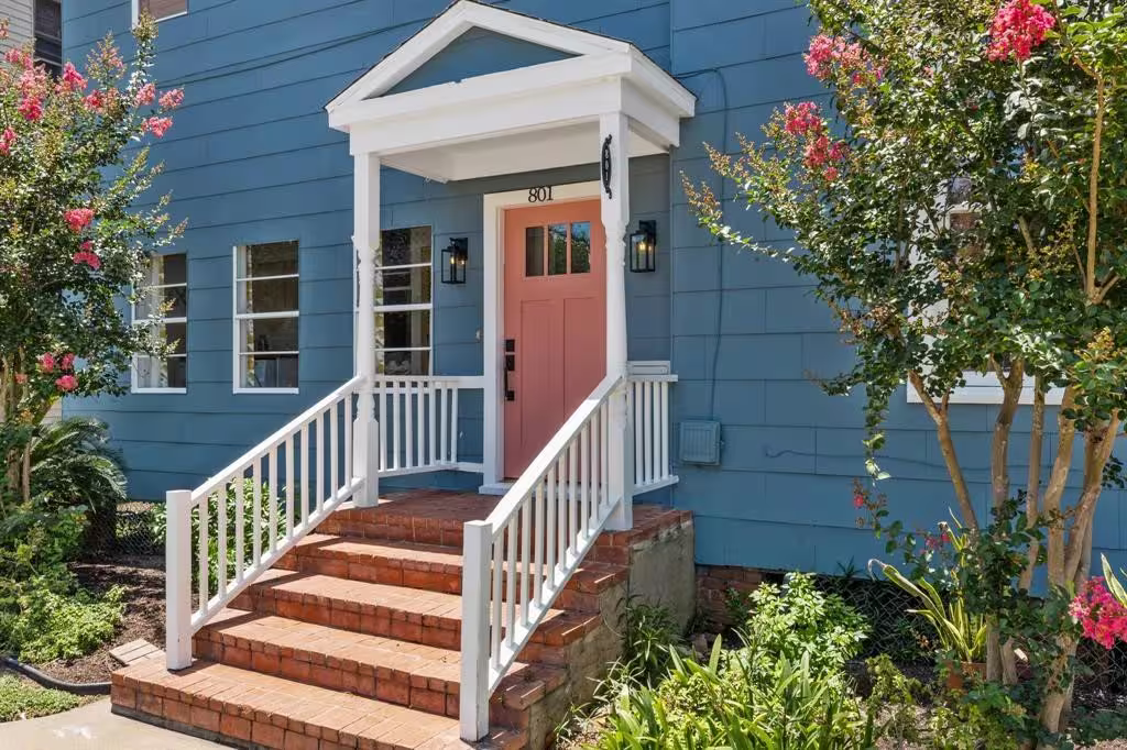 Photo 3 of 801 24th Street, Galveston, TX