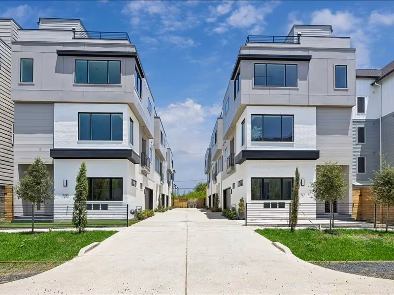 Photo of 729 W 21st Street A, Houston, TX 77008